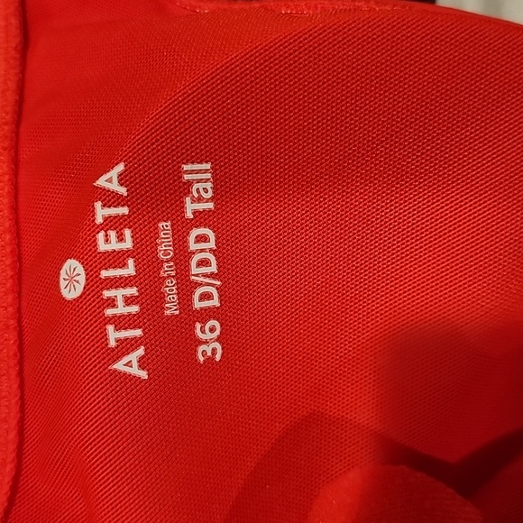 Athleta The Power Of She Tankini Swim Top Size 36 D/DD Quickdri - Picture 5 of 5